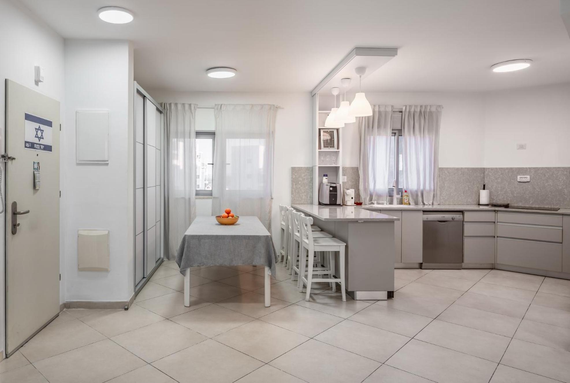 Sea Tower Hadera